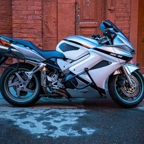 Honda VFR800 в аренду в Питере