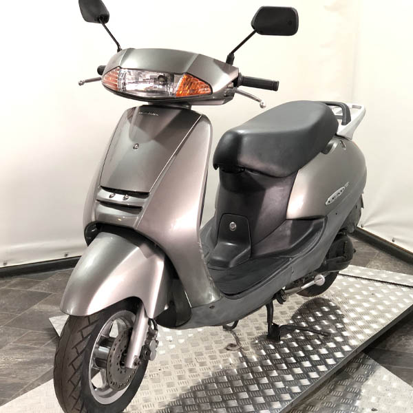 Скутер Honda Lead AF48 Greenpeace